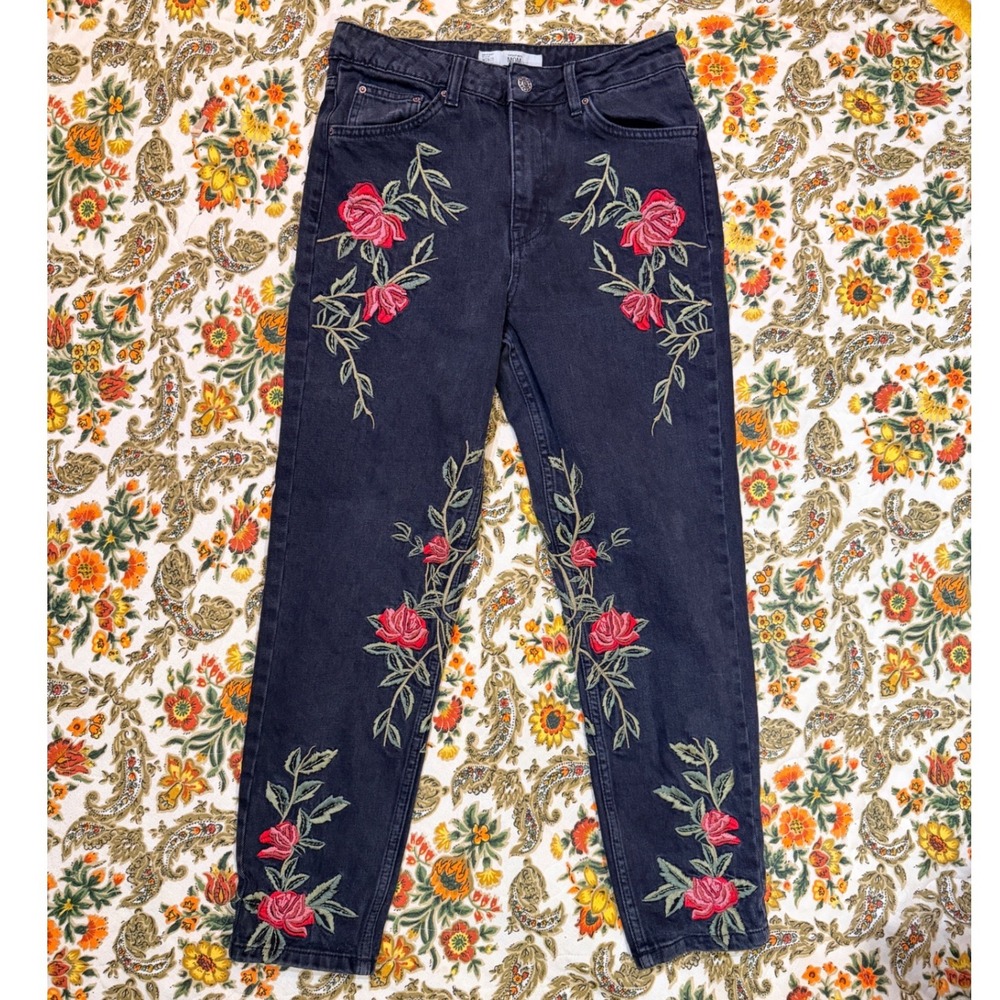 Topshop Moto Mom‎ Jeans Black Embroidered Floral Red Rose High Rise W28 L32